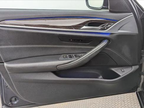 Used 2017 BMW 530i image 13