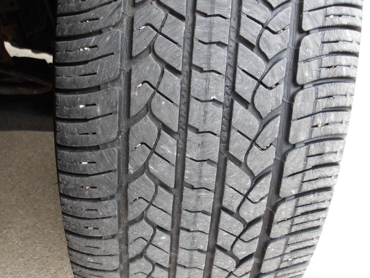 Used 2012 Ford Escape XLS FWD image 26