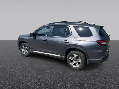 Used 2023 Honda Pilot EX-L image 7