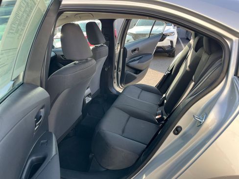 Used 2025 Toyota Corolla LE image 25