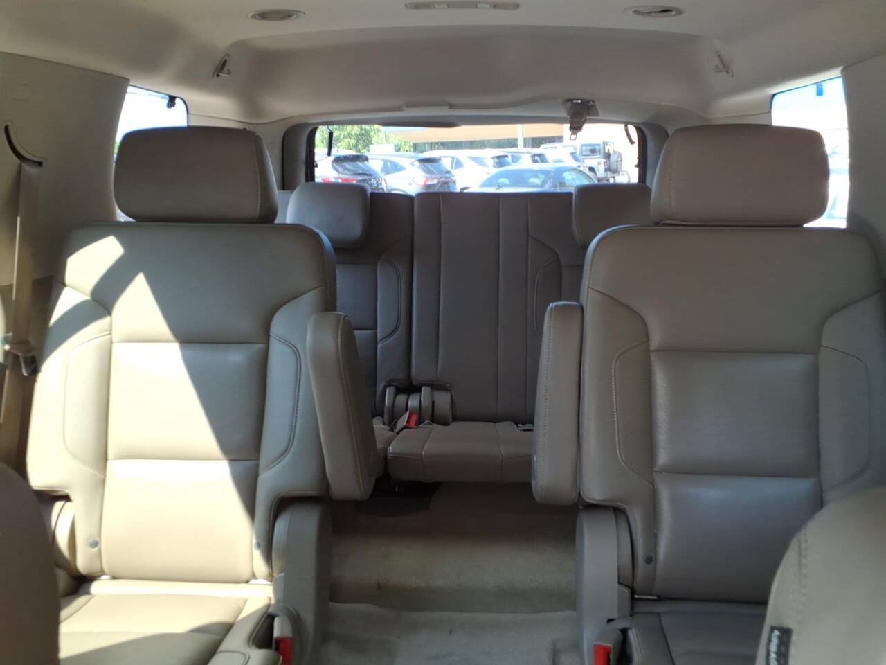 Used 2016 GMC Yukon SLT w/ Open Road Package AWD/4WD image 21