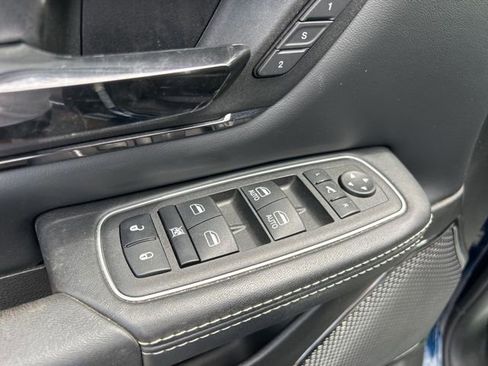 Used 2023 RAM 1500 Limited AWD/4WD image 13
