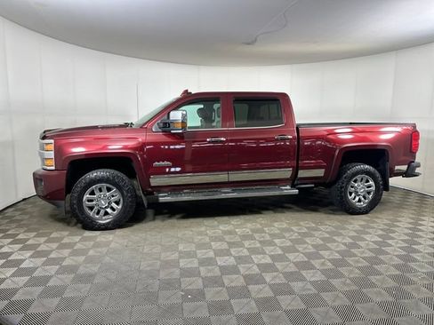 Used 2016 Chevrolet Silverado 3500 High Country w/ Duramax Plus Package AWD/4WD image 6