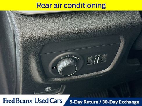 Used 2021 Jeep Grand Cherokee L Laredo w/ Luxury Tech Group I image 13