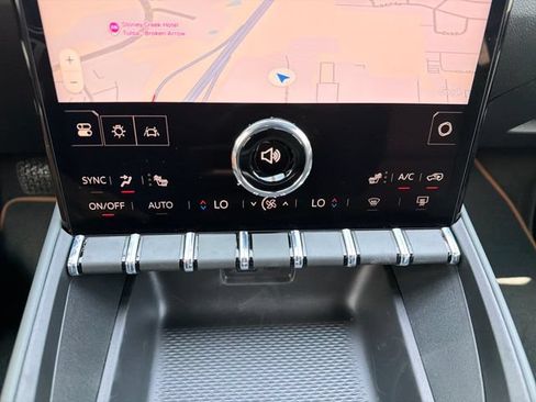 New 2026 GMC Terrain AT4 w/ Technology Package II AWD/4WD image 14