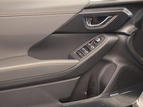 New 2026 Subaru Crosstrek 2.5i Limited w/ Crosstrek Mirror Package AWD/4WD image 11