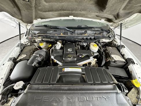 Used 2012 RAM 2500 Laramie w/ Cold Weather Group image 22