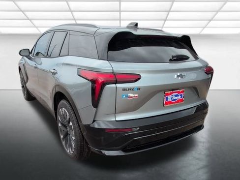 New 2026 Chevrolet Blazer EV RS w/ Super Cruise Package image 2