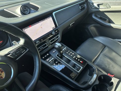 Certified 2023 Porsche Macan GTS image 20