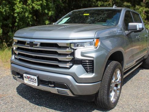 New 2025 Chevrolet Silverado 1500 High Country image 4