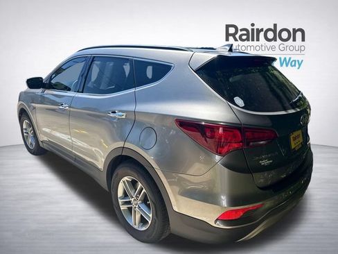 Used 2018 Hyundai Santa Fe Sport w/ 2.4L Value Package 02 FWD image 5