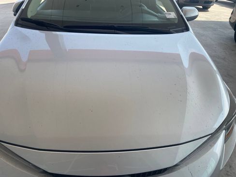 Used 2024 Toyota Corolla LE FWD image 3
