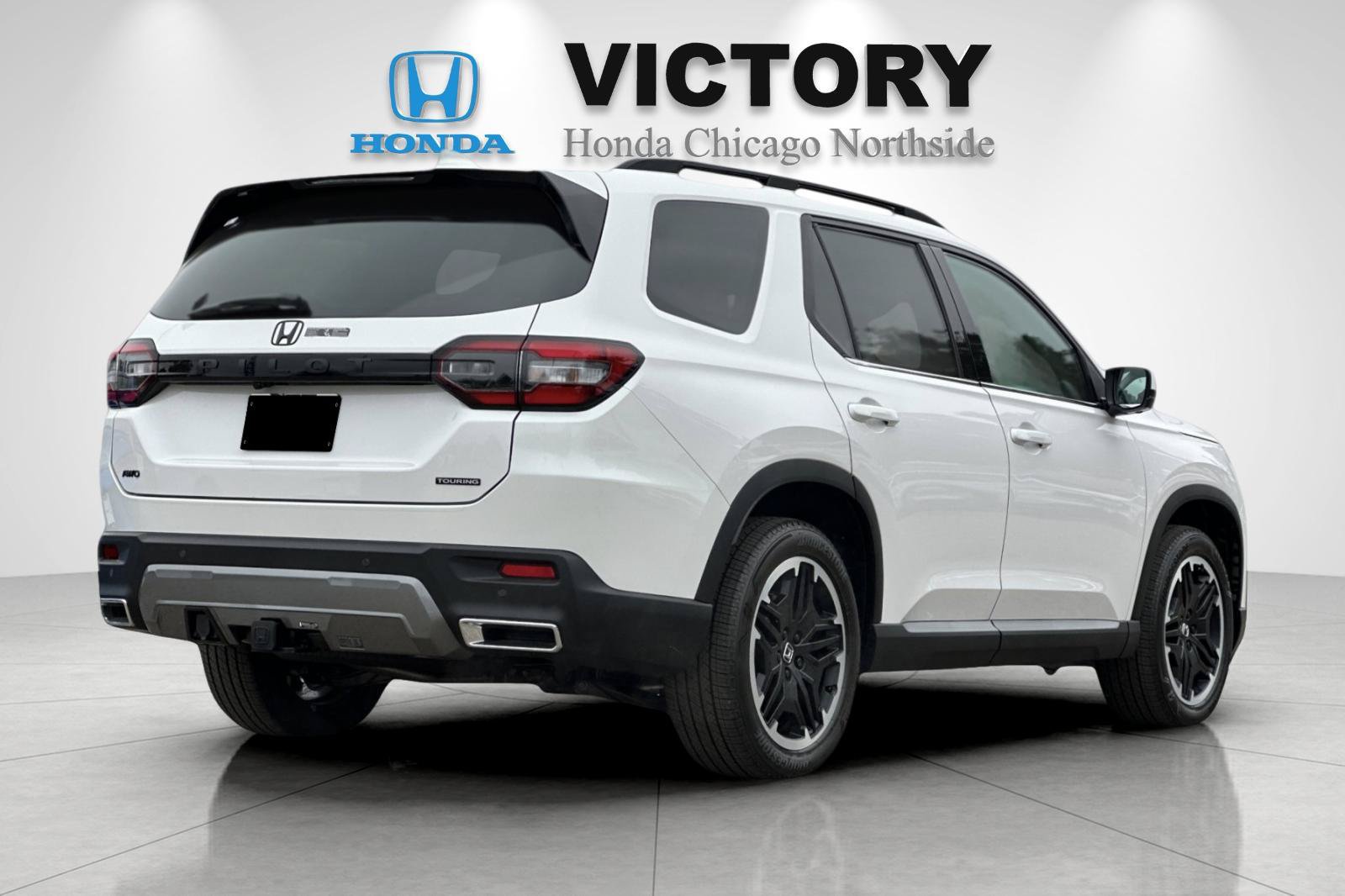 New 2026 Honda Pilot Touring image 5