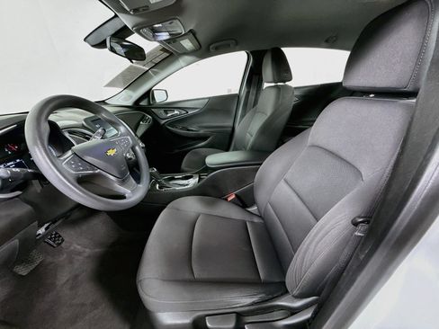 Used 2018 Chevrolet Malibu LS FWD image 11
