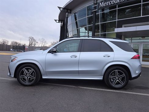 Certified 2026 Mercedes-Benz GLE 450 GLE 450 image 2