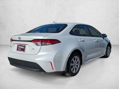 New 2026 Toyota Corolla LE image 2