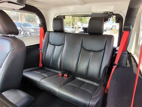 Certified 2018 Jeep Wrangler Rubicon image 15