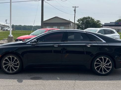 Used 2017 Lincoln MKZ Reserve w/ Drivers Package AWD/4WD image 3