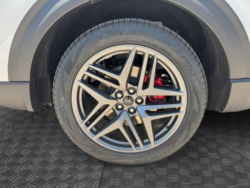 New 2026 Ford Explorer ST RWD image 17
