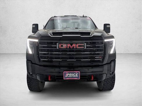 Used 2024 GMC Sierra 2500 AT4 w/ AT4 Premium Plus Package AWD/4WD image 2