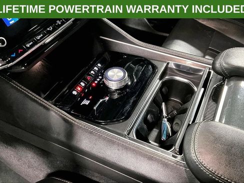 Used 2023 Jeep Wagoneer 4WD w/ Convenience Group I image 17