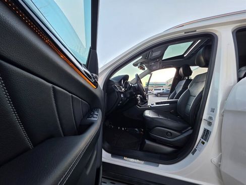 Used 2016 Mercedes-Benz GL 450 4MATIC w/ Premium I Package image 61