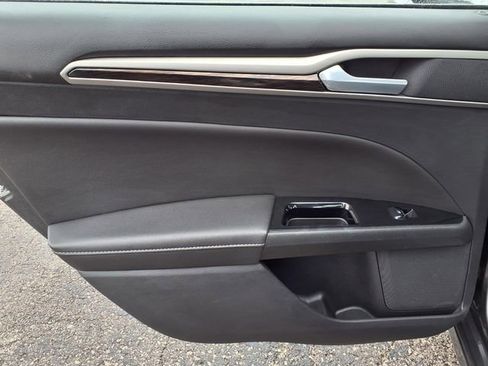 Used 2016 Ford Fusion SE w/ Equipment Group 202A FWD image 75