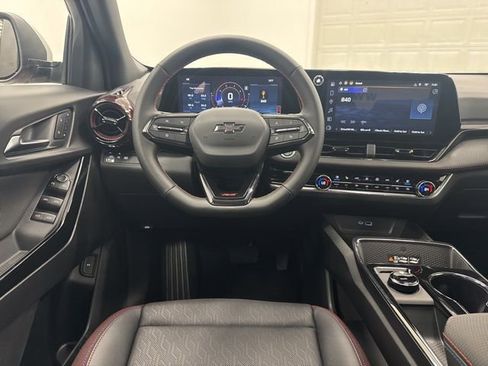 New 2026 Chevrolet Equinox RS FWD image 23