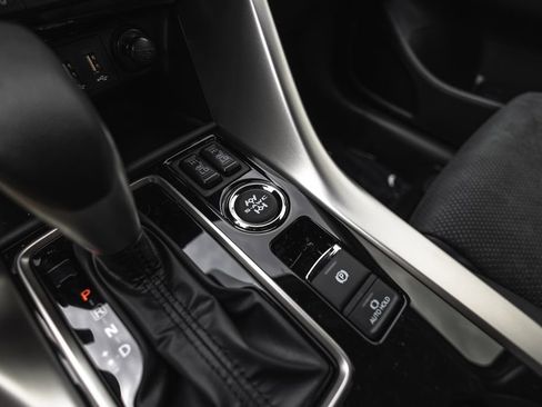 New 2026 Mitsubishi Eclipse Cross SE AWD/4WD image 16