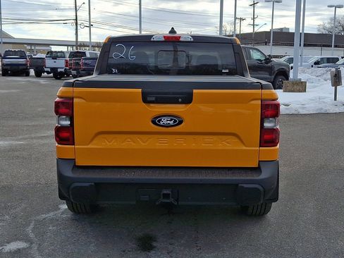 New 2026 Ford Maverick Lariat w/ Black Appearance Package image 6