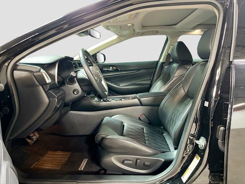 Used 2023 Nissan Maxima Platinum w/ Sport Mat Group FWD image 22