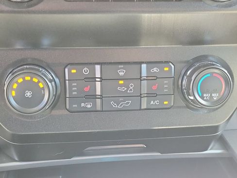 Certified 2020 Ford F150 XLT w/ Equipment Group 302A Luxury AWD/4WD image 30