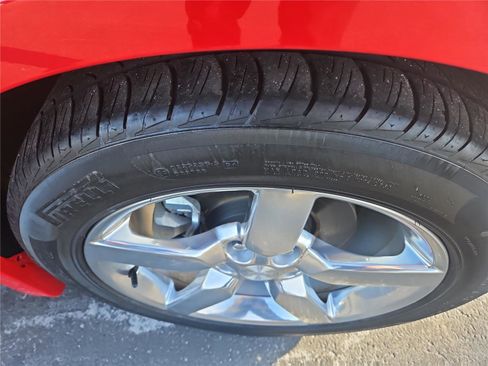 Used 2011 Chevrolet Camaro LT RWD image 3