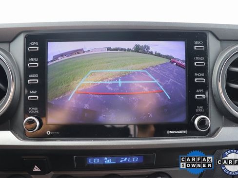 Used 2023 Toyota Tacoma TRD Off-Road w/ Technology Package image 30