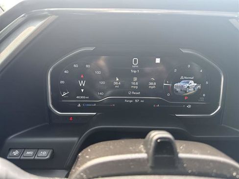 Used 2023 GMC Sierra 1500 Denali AWD/4WD image 11