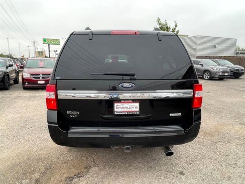 Used 2017 Ford Expedition EL XLT image 16