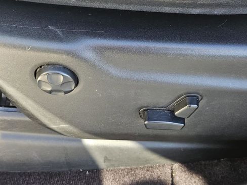 Used 2018 Jeep Grand Cherokee Summit w/ Platinum Series Group image 31