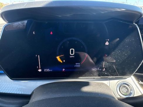 Certified 2024 Chevrolet Trax LT w/ Driver Confidence Package image 32