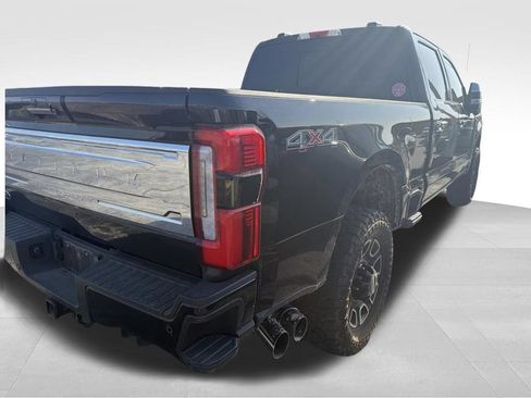 Used 2024 Ford F250 Platinum AWD/4WD image 24