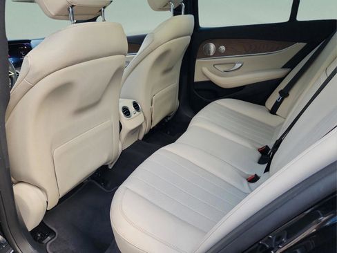 Used 2021 Mercedes-Benz E 350 E 350 image 11