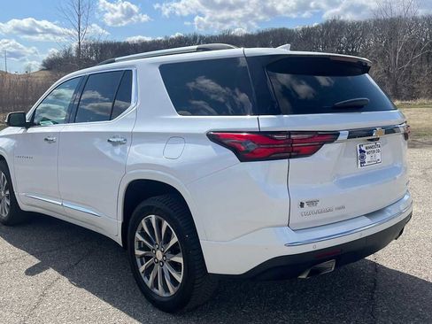 Used 2022 Chevrolet Traverse Premier image 5