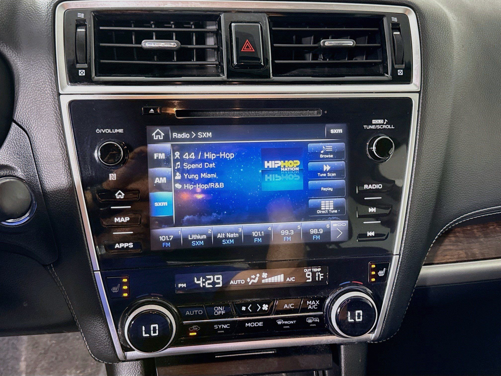 Used 2018 Subaru Outback 2.5i Limited AWD/4WD image 18
