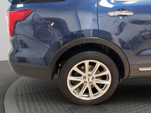 Used 2016 Ford Explorer Limited w/ Equipment Group 301A image 24