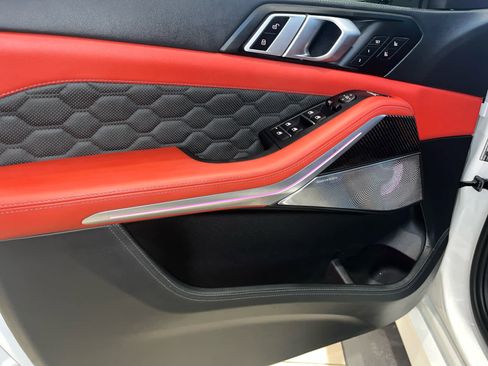 Used 2025 BMW X5 M Competition w/ Executive Package image 16