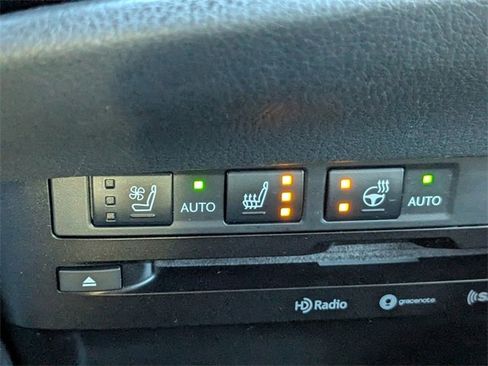 Used 2022 Lexus ES 350 w/ Premium Package image 23