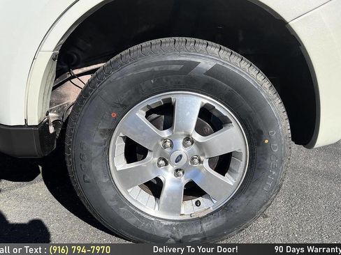 Used 2008 Ford Escape Limited image 10