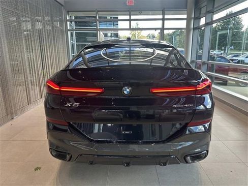 New 2026 BMW X6 xDrive40i w/ Climate Comfort Package image 5