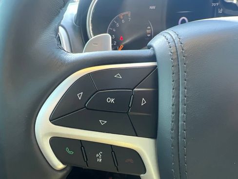 Used 2020 Jeep Grand Cherokee Summit AWD/4WD image 14