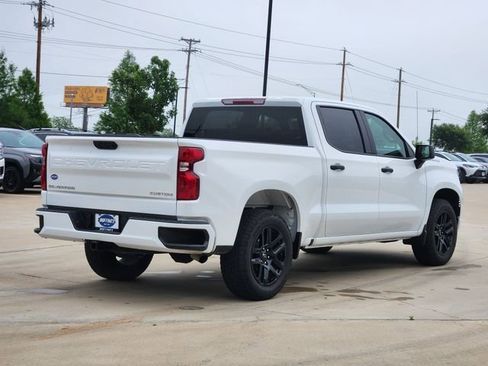 Used 2025 Chevrolet Silverado 1500 Custom RWD image 7
