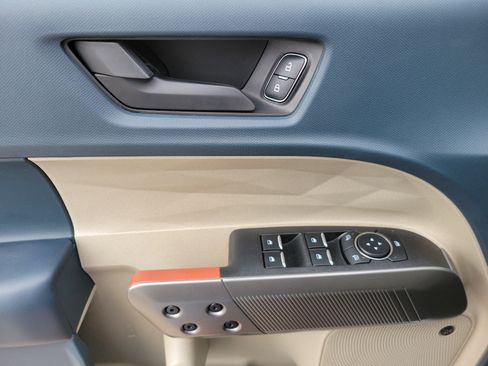 New 2026 Ford Maverick Lariat AWD/4WD image 24